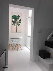 Zdjęcie z galerii obiektu Belén Modern & luxury space near Plaza Mayor w Madrycie