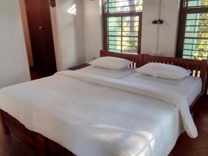 Gallery image of ADRI CHEMBRA in Meppādi