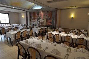 Restaurace v ubytování Hôtel Wassim