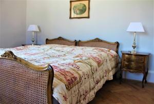 Postel nebo postele na pokoji v ubytování Hotel Fredensborg Store Kro