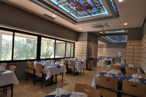Restaurace v ubytování Hôtel Wassim
