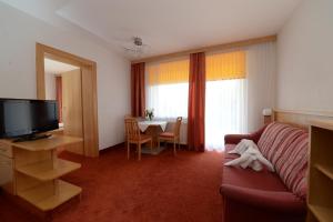 Gallery image of Strandhotel Faak in Faak am See