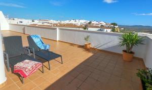 Balkón alebo terasa v ubytovaní Terraza Trafalgar Apartamento tipo penthouse con enorme terraza y vistas al mar