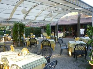 Restaurace v ubytování Borgo San Antonio & Borgo San Giuseppe by La Principina