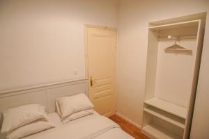 Postel nebo postele na pokoji v ubytování ComfortZone Zagreb center apartment