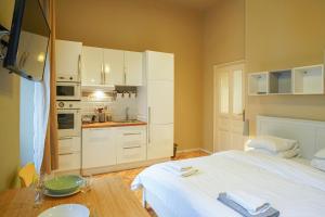 Kuchyň nebo kuchyňský kout v ubytování ComfortZone Zagreb center apartment