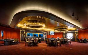Restaurace v ubytování Circa Resort & Casino - Adults Only