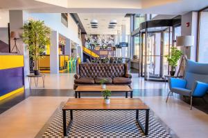 Khu vực ghế ngồi tại Hotel Modular Express Calama