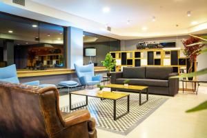 Khu vực ghế ngồi tại Hotel Modular Express Calama