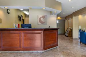 Vestibils vai reģistratūra naktsmītnē Comfort Inn & Suites Bothell – Seattle North