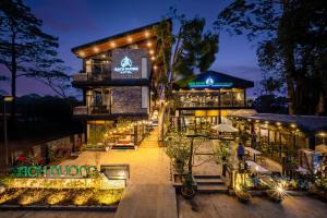 Photo de la galerie de l'établissement Bach Duong Hotel, à Kon Tum