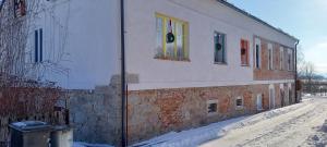 Budynek, w którym mieści się apartament