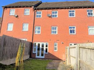 Gallery image of Johnson Townhouse in Wellingborough