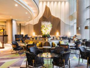 Ein Sitzbereich in der Unterkunft Swissotel Nankai Osaka