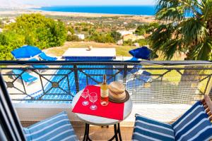 Balkón alebo terasa v ubytovaní Villa Irene, Lindos 10 mins