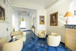 Posezení v ubytování Hotel Il Pino