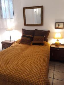 Posteľ alebo postele v izbe v ubytovaní Guesthouse La Tienda Cómpeta 21b