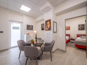 Posteľ alebo postele v izbe v ubytovaní Apartmany Style