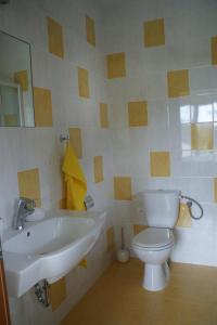 Koupelna v ubytování Apartmány Kvetná + 4 fotografie