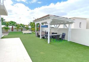 Villa Madronales, Adeje – Updated 2022 Prices