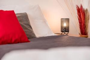 Posteľ alebo postele v izbe v ubytovaní Urban Premium Apartments