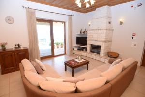 Posedenie v ubytovaní Villa Melanthi Kassiopi Corfu