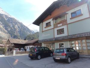 Nespecifikovaný výhled na hory nebo výhled na hory při pohledu z bed and breakfast
