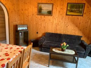 Istumisnurk majutusasutuses Bástya apartman