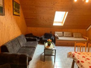 Istumisnurk majutusasutuses Bástya apartman