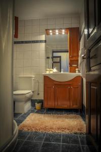 A bathroom at Villa Amalia