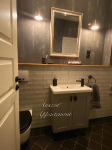 Kylpyhuone majoituspaikassa Auszeit-Appartement Wernigerode
