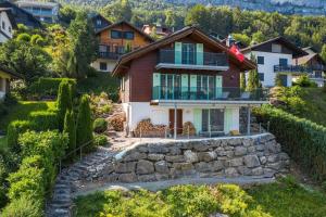 Foto de la galería de Exklusives Chalet mit traumhafter See- und Bergsicht en Seelisberg