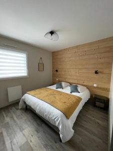 Lova arba lovos apgyvendinimo įstaigoje le bleu du lac Sauna et Spa
