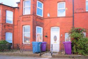 Gallery image of Charming 4-Bed Pet Friendly House in Liverpool in Liverpool