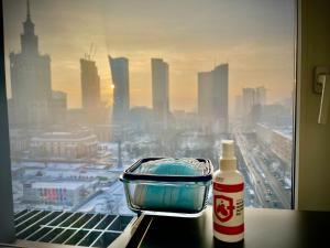 Fotografia z galérie ubytovania Super Apartament BLUE Ścisłe Centrum Dwie Linie Metra Netflix WiFi 300 Mbs Panorama Miasta vo Varšave