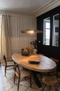 Ein Sitzbereich in der Unterkunft Villa Louisa