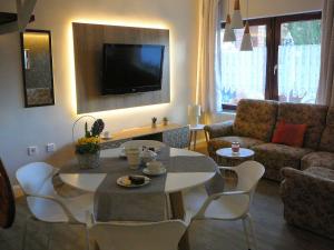 Posezení v ubytování Dunakanyar Apartment