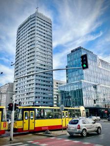 Fotografia z galérie ubytovania Super Apartament BLUE Ścisłe Centrum Dwie Linie Metra Netflix WiFi 300 Mbs Panorama Miasta vo Varšave