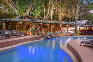 Bazén v ubytování Ramada Resort by Wyndham Port Douglas nebo v jeho okolí + 16 fotografií