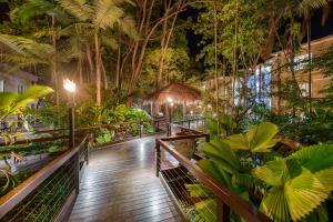 Zahrada ubytování Ramada Resort by Wyndham Port Douglas