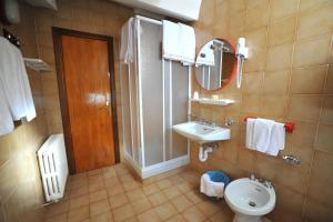 Koupelna v ubytování Hotel Capitani
