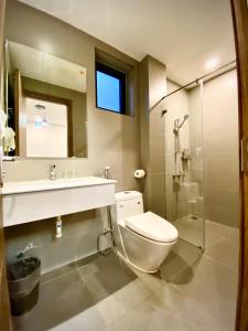 Phòng tắm tại Kim Oanh Apartment
