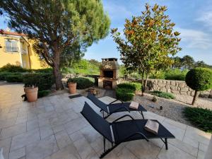 Vonkajšia záhrada v ubytovaní Sea View - Casa di Arijana