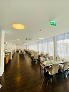 Restaurace v ubytování MT Hotel