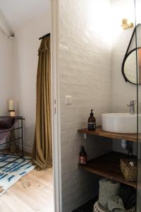 Ein Badezimmer in der Unterkunft Villa Louisa