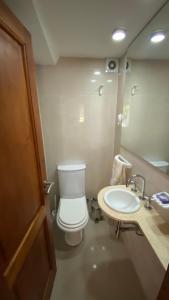 Salle de bains dans l'établissement Samay Huasi - 3 dorm en suite - inmejorable ubicación - cochera cub