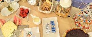 Jedlo v ubytovaní bed & breakfast alebo blízkom okolí