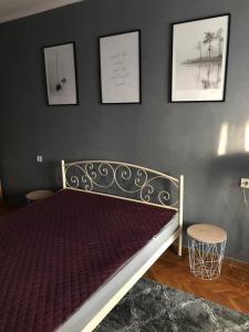 Säng eller sängar i ett rum på Apartment for a pleasant stay