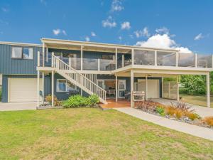 Gallery image of Daze Away - Cooks Beach Holiday Home in Cooks Beach