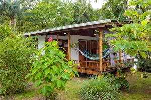 Κήπος έξω από το Bungalows Ache Cozy House